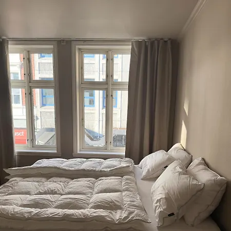 Romslig Midt I Sentrum - Komfort Med Kvalitetsenger Og Dyner * Bergen