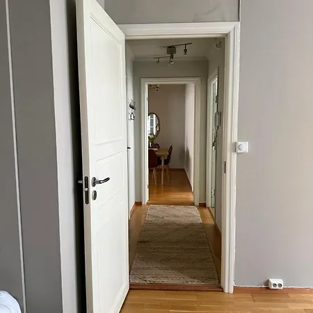 Romslig Midt I Sentrum - Komfort Med Kvalitetsenger Og Dyner *