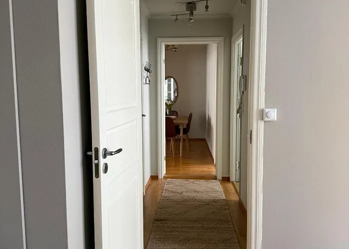 Romslig Midt I Sentrum - Komfort Med Kvalitetsenger Og Dyner *