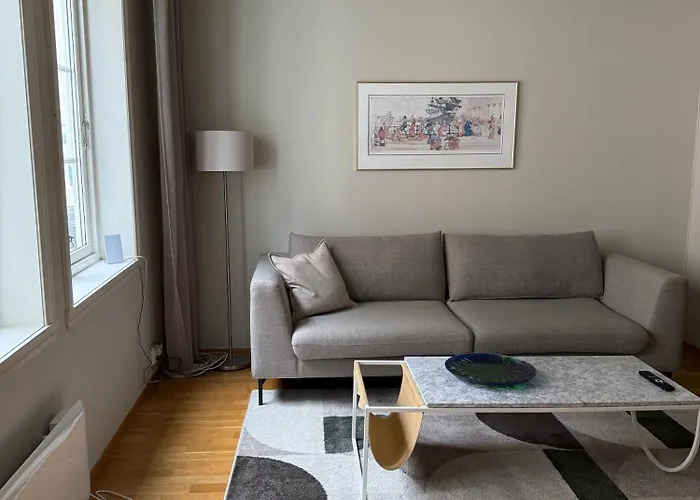 Romslig Midt I Sentrum - Komfort Med Kvalitetsenger Og Dyner アパート
