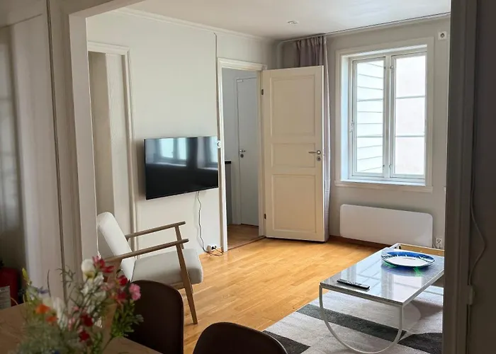 Romslig Midt I Sentrum - Komfort Med Kvalitetsenger Og Dyner *