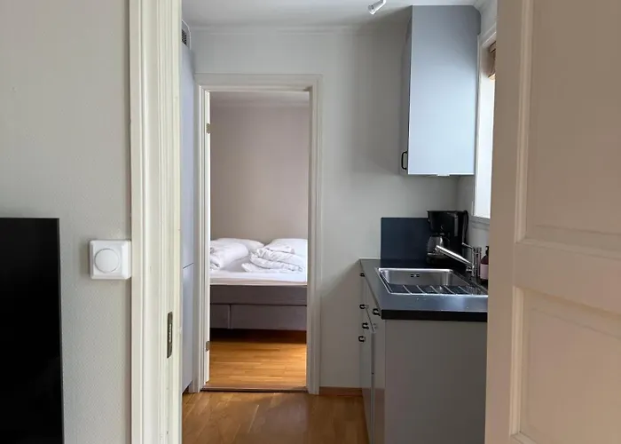 Romslig Midt I Sentrum - Komfort Med Kvalitetsenger Og Dyner